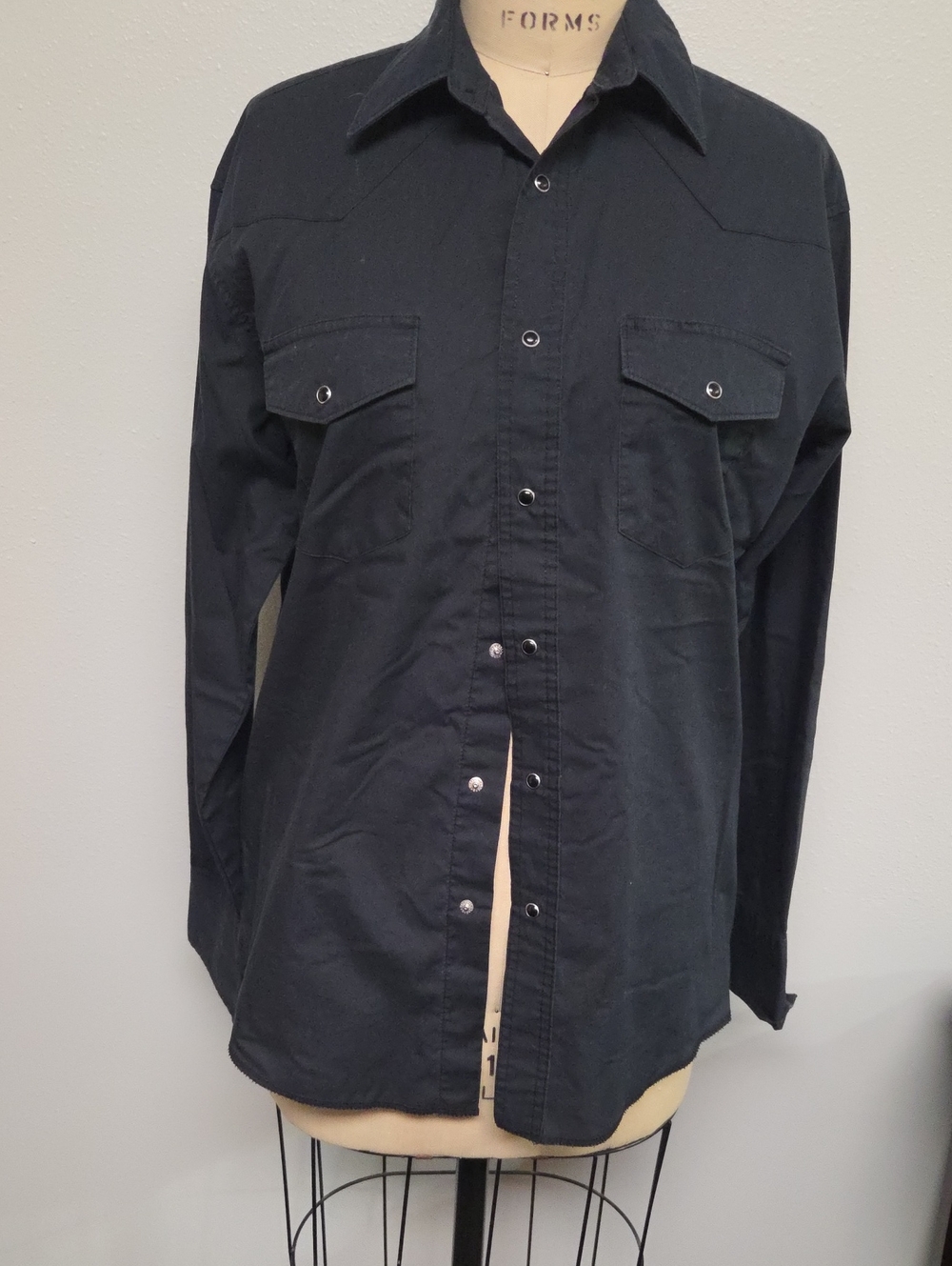 Wrangler Men's Black Snap Western Shirt